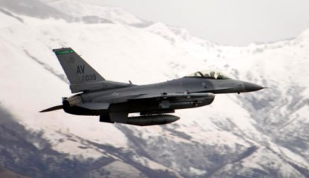 Стало известно об отказе США поставлять Украине истребители F-16