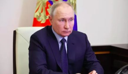 Стало известно о переносе совещания Путина с правительством