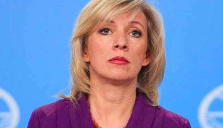 Захарова прокомментировала призыв Белого дома к американцам покинуть Россию