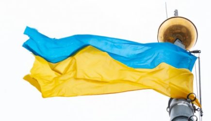 Бабушка резко осадила украинскую журналистку