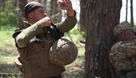 Элитных боевиков ВСУ заманили в огневой мешок. Враг дрогнул