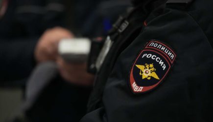 Искавшие женщину в петербургском лесу волонтеры нашли труп мужчины