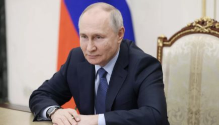 Путин поздравил десантников с Днём ВДВ и отметил их мужество и отвагу в зоне СВО