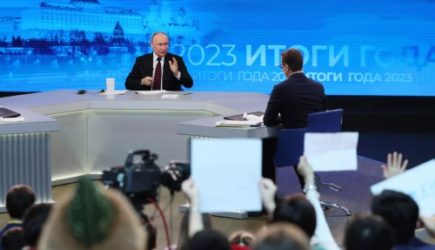 Путин ответил на вопрос о возвращении &#171;северных надбавок&#187;