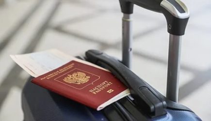 Россиянка лишилась отпуска из-за опечатки в паспорте