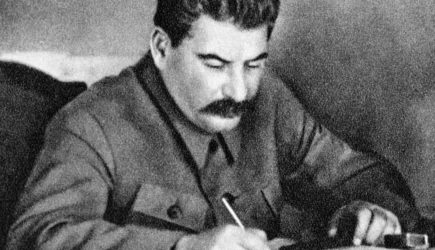 Правнук Сталина написал открытое письмо