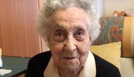 Самая старая в мире женщина отметила день рождения и раскрыла секреты долголетия