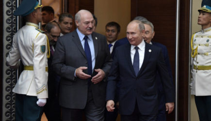 «Путин не сдержал улыбку»: Китай удивило поведение Лукашенко в Кремле