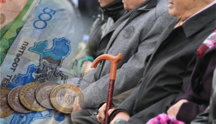 Пенсионные выплаты будут повышены в Казахстане