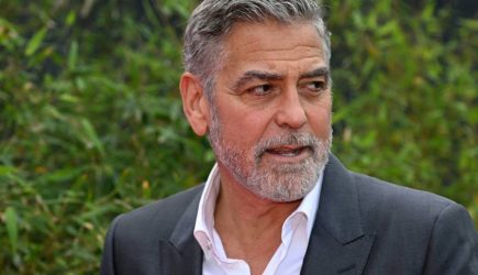 Объявивший охоту на журналистов из России фонд Клуни пообещал не преследовать их