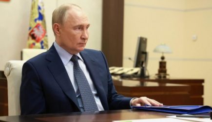 Путин подписал закон о &#171;налоговом кешбэке&#187; для семей с детьми