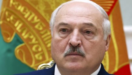 Лукашенко: Белоруссию склоняют к войне на стороне Украины против России