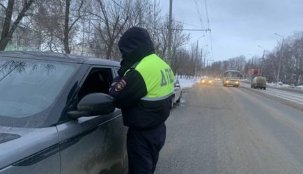С 13 марта выехавшим за город на авто будут сразу аннулировать права: водителей ждет новый сюрприз