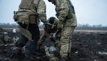 Россия выпадет из конфликта: столкнутся три державы