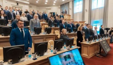 Депутата лишили зарплаты за высказывание о Югре как родине узбеков