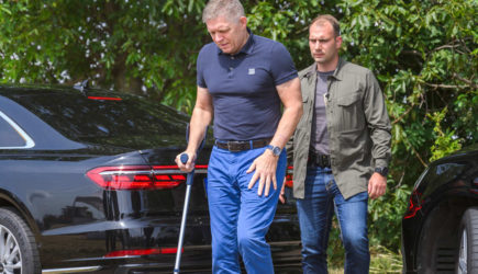 Стрелявший в Фицо писатель назвал причину покушения