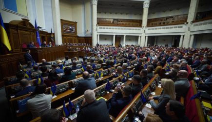Депутат Рады устроил перепалку с Зеленским