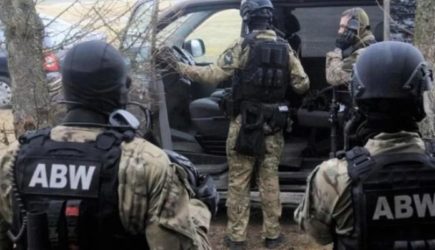 Стало известно, чьим родственником является задержанный в Польше казахский дипломат