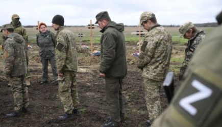 Бойцы ВСУ просят раз в неделю организовать коридор для сдачи в плен — СМИ