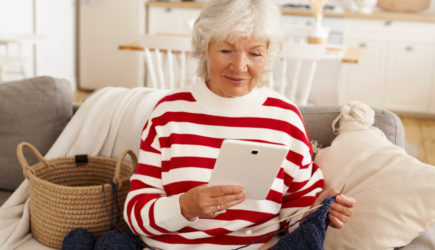 Бабуля продала квартиру и пошла взрывать военного: Теперь пенсионерка требует жильё в Люберцах обратно. Семья с детьми &#8212; на выход