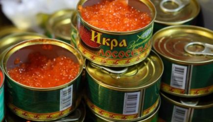 Как выбрать красную икру и не купить случайно искусственную