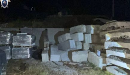 Трагедия во Владивостоке: трехлетний мальчик погиб под упавшим строительным блоком