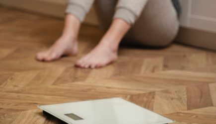 Дело не в калориях: вот что на самом деле мешает вам сжигать жир