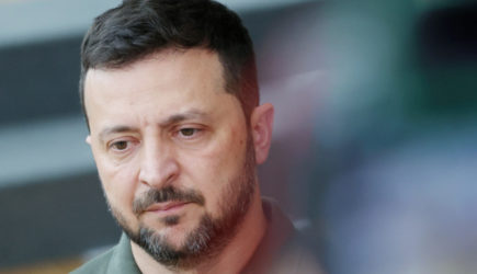 Постановочная атака и полумертвый Зеленский: новости на вечер