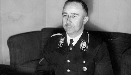 Русские бойцы задержали Гиммлера, пока англичане пили кофе