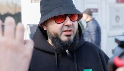 Гнусный поступок Апачева обсуждает вся страна: вот что случилось