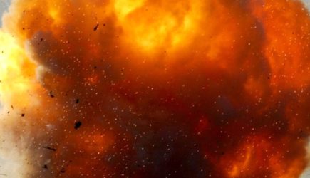 В Каспийске произошло несколько взрывов