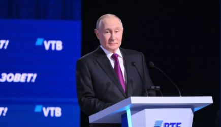 «Мы готовы прямо сейчас»: Путин ответил горячим головам в Европе