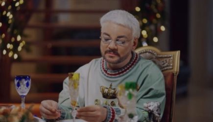 Киркоров получил за защиту «беглой хриплой певички» по имени Пугачева