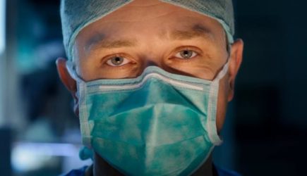 Эта ягода растворяет рак, а мы проходим всю жизнь мимо!