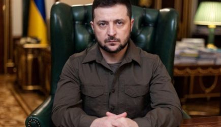 Стало известно, куда из Киева сбежит Зеленский