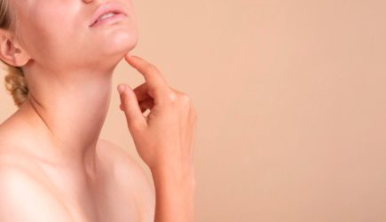 Названы самые бесполезные процедуры в косметологии &mdash;&nbsp;против них выступил медик