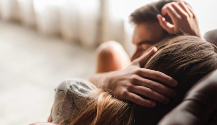 Девушка провела ночь с девственником и рассказала о расстроившем ее факте