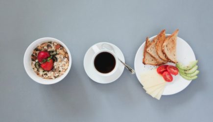 Врачи раскрыли самый полезный для сердца завтрак