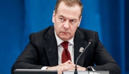 Медведев: Зеленский хочет гибели всех россиян