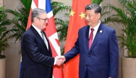 Приключения Стармера в Китае — вот где настоящая трагикомедия — эксперт