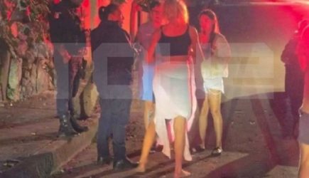 Таксист почти до смерти избил пассажирку, которая отказала ему в сексе