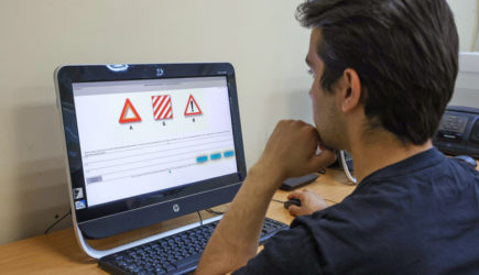 Будущим водителям хотят ужесточить экзамены