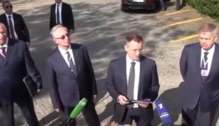 Переговоры&nbsp;&mdash; пустая болтовня, но&nbsp;из-за них в&nbsp;России растет число жертв&nbsp;&mdash; военкоры