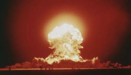 Франция и&nbsp;Британия планируют передать Киеву ядерную бомбу&nbsp;&mdash; СВР России