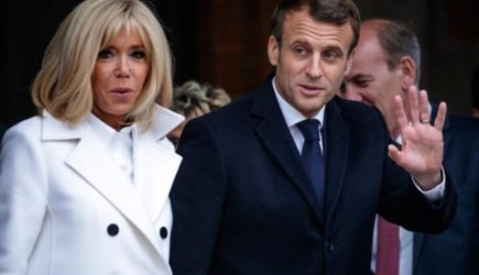 Макрон бросил Брижит в самолёте: профайлер раскрыл тайну жеста