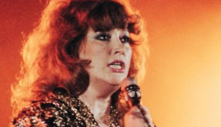 Скандал вокруг праздника: в Москве требуют запретить концерт в честь Пугачевой