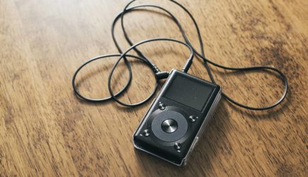 Россияне бросились скупать MP3-плееры из-за ограничений на стримингах