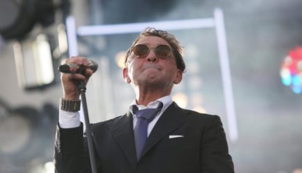 Григорий Лепс воссоединился с экс-супругой после расставания с Авророй Кибой