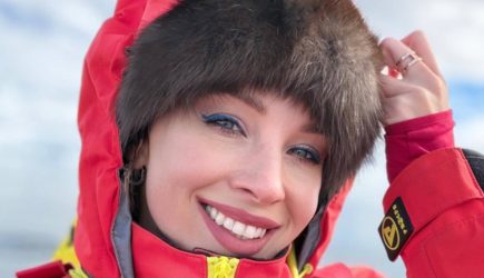 «Не назвала бы ее девушкой»: Диброва откровенно оценила выбор бывшего мужа