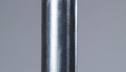 На Камчатке металлический штырь пробил дно